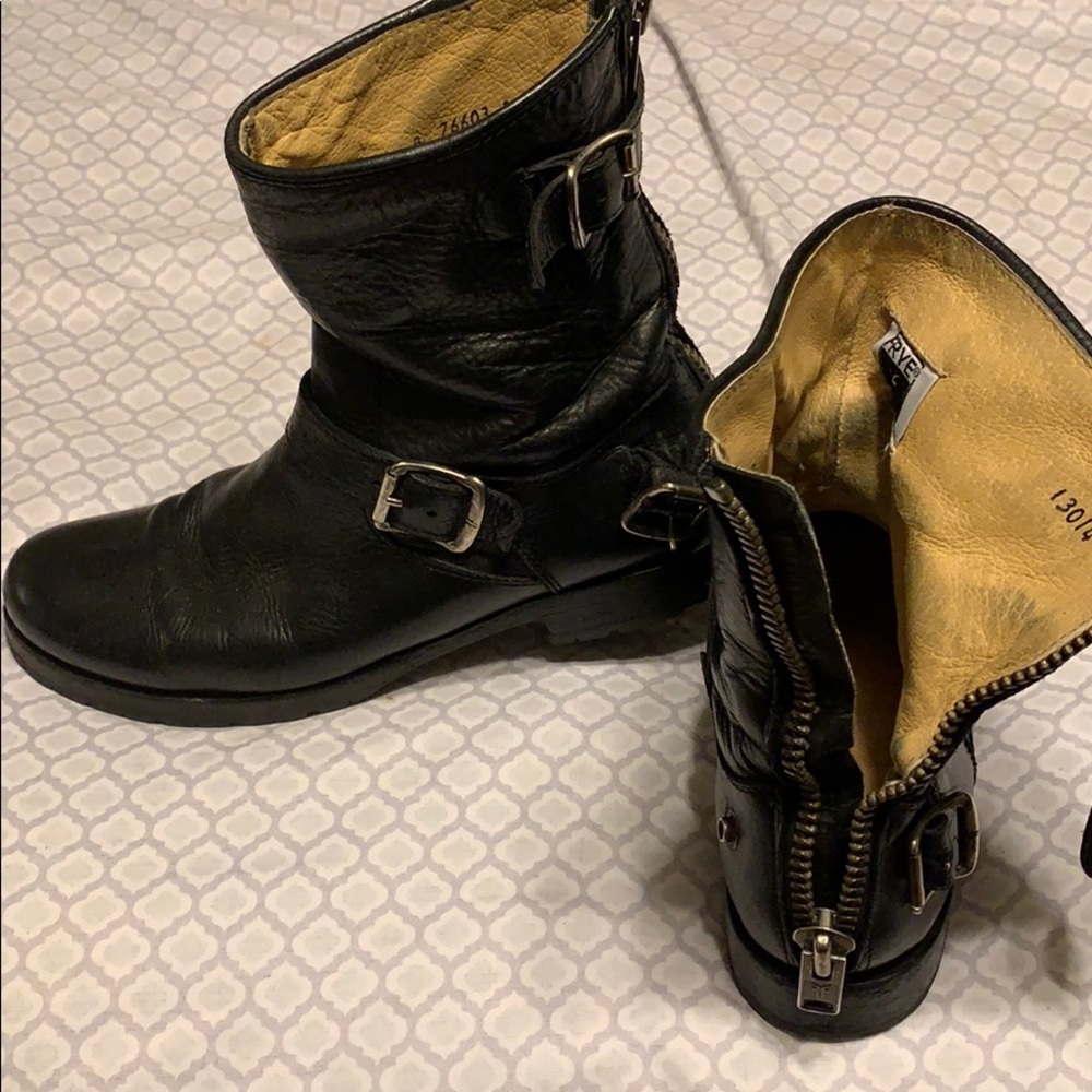 Frye Biker Boots size 8... no box!